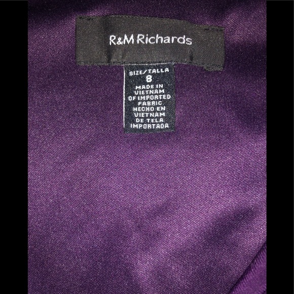 NEW R & M Richards Plum size 8 Dress stretchy - Picture 4 of 8